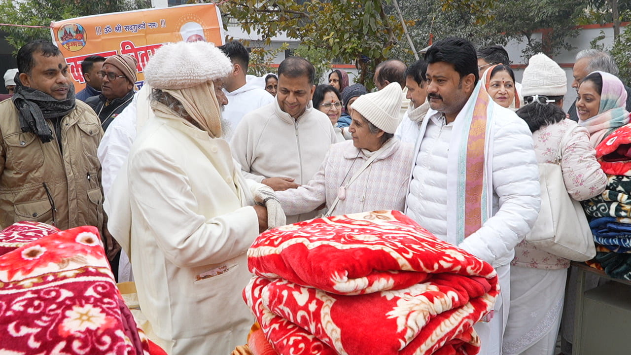 सद्गुरु धाम द्वारा कंबल वितरण सेवा अभियान​